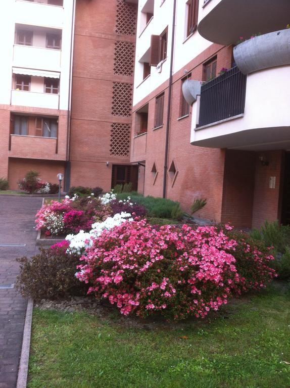 B&B Independente Assago Extérieur photo