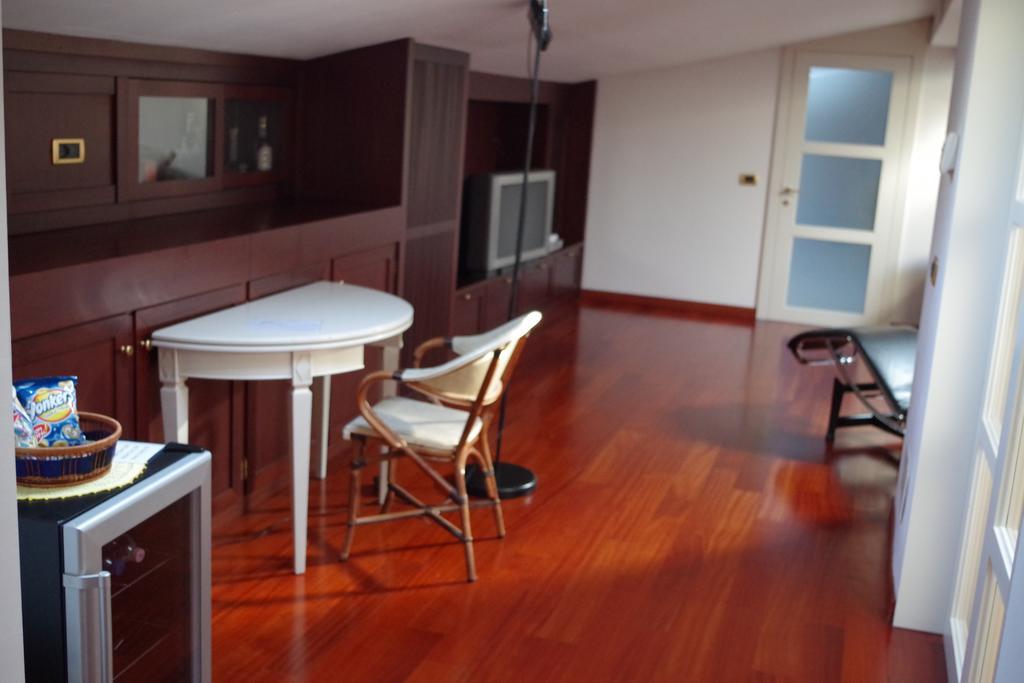 B&B Independente Assago Extérieur photo